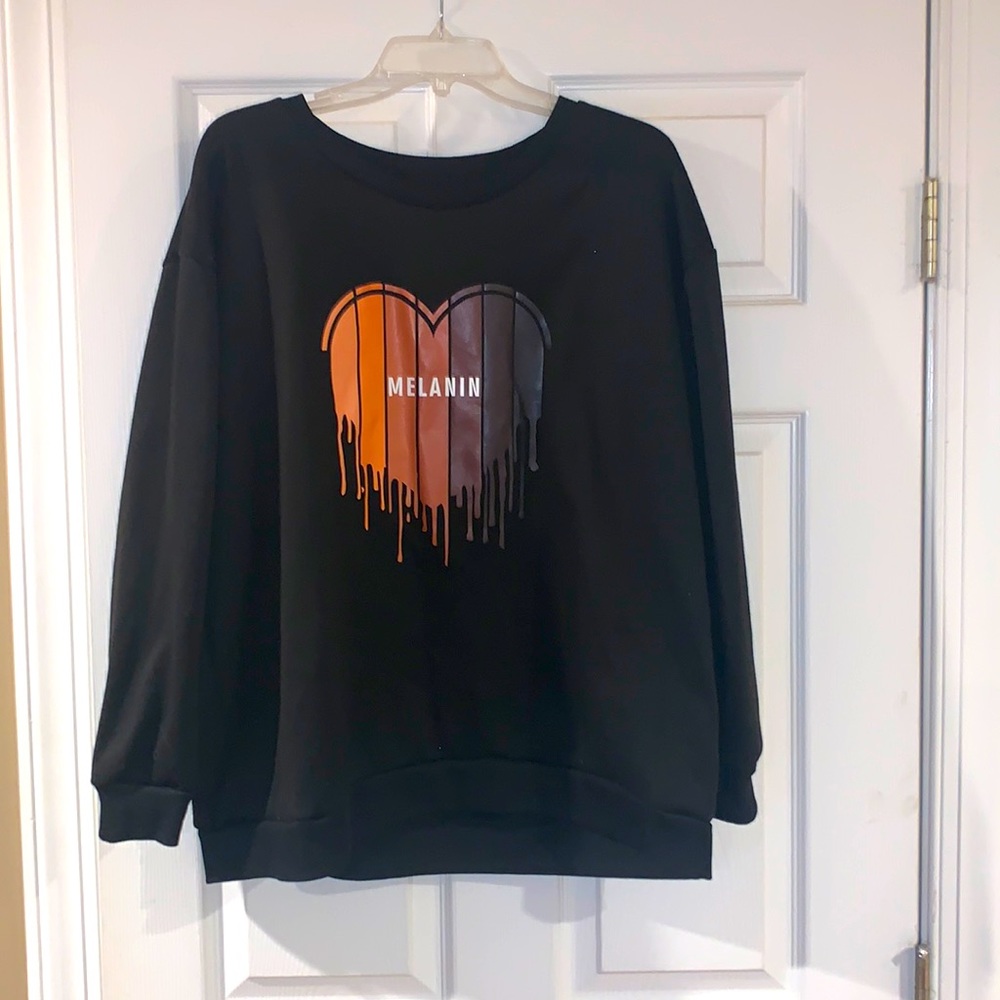 SHEIN LUNE Plus Heart & Letter Graphic Thermal Pullover